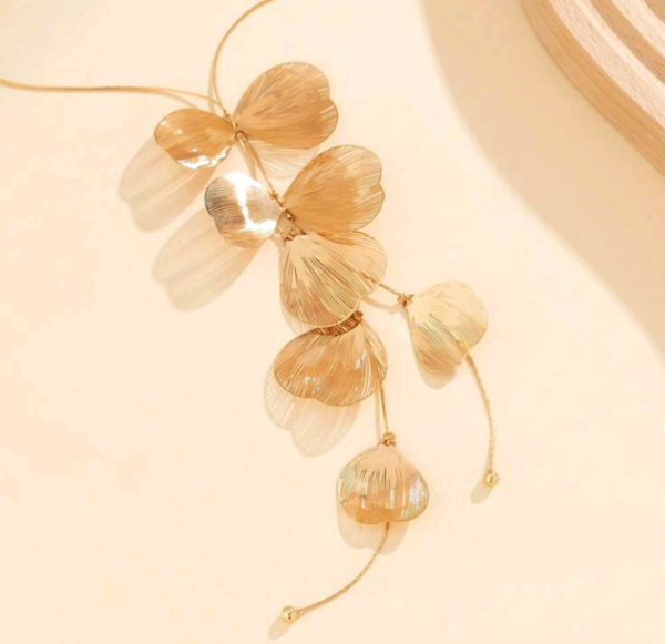 Colar comprido vintage com folhas - Image 2