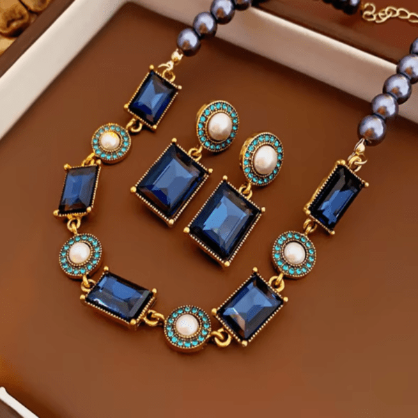 Conjunto Colar e Brincos em aço com pérolas e pedras turquesa e azul