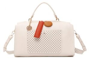 Mala Branca Shopper com botão e furos