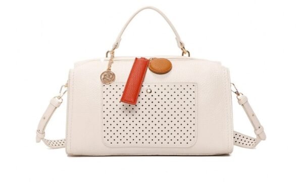 Mala Branca Shopper com botão e furos