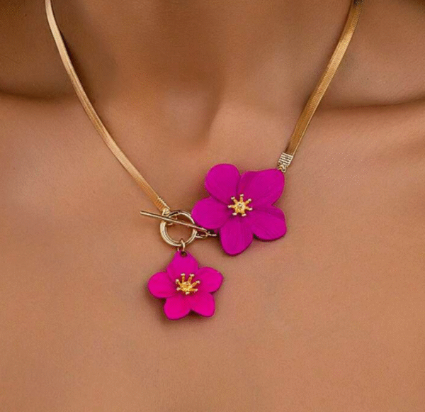 Colar de aço flor rosa
