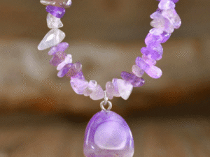 Colar de Ametista Natural com Pingente em Gota – Energia & Proteção