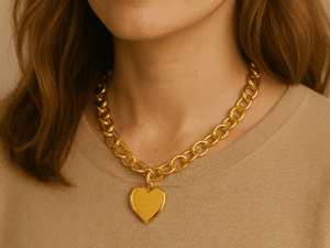Colar corrente grossa com coração