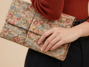 Cluch em Pano Vermelha e azul