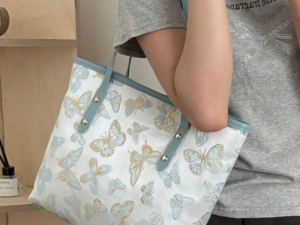 Mala Tote Borboletas Azul Pastel